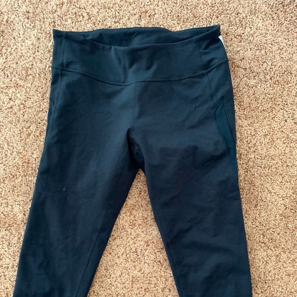 Zella Capri leggings!